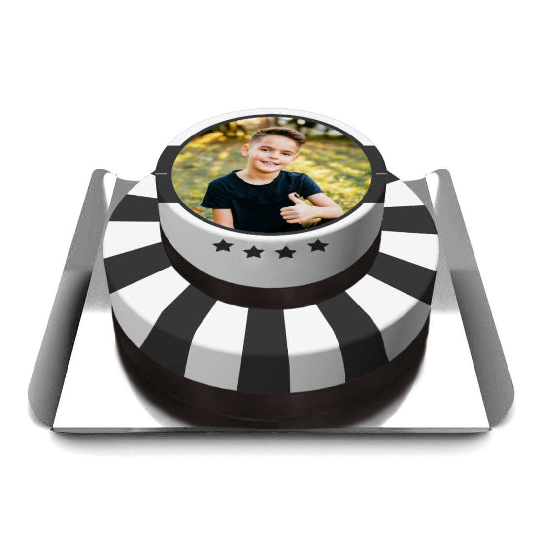 Resimli Siyah Beyaz Pasta