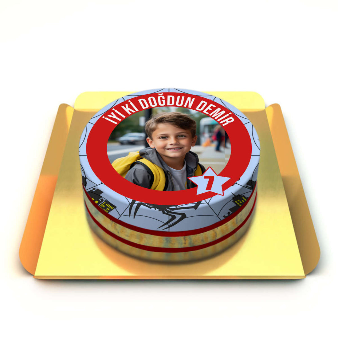 Örümcek adam resimli pasta