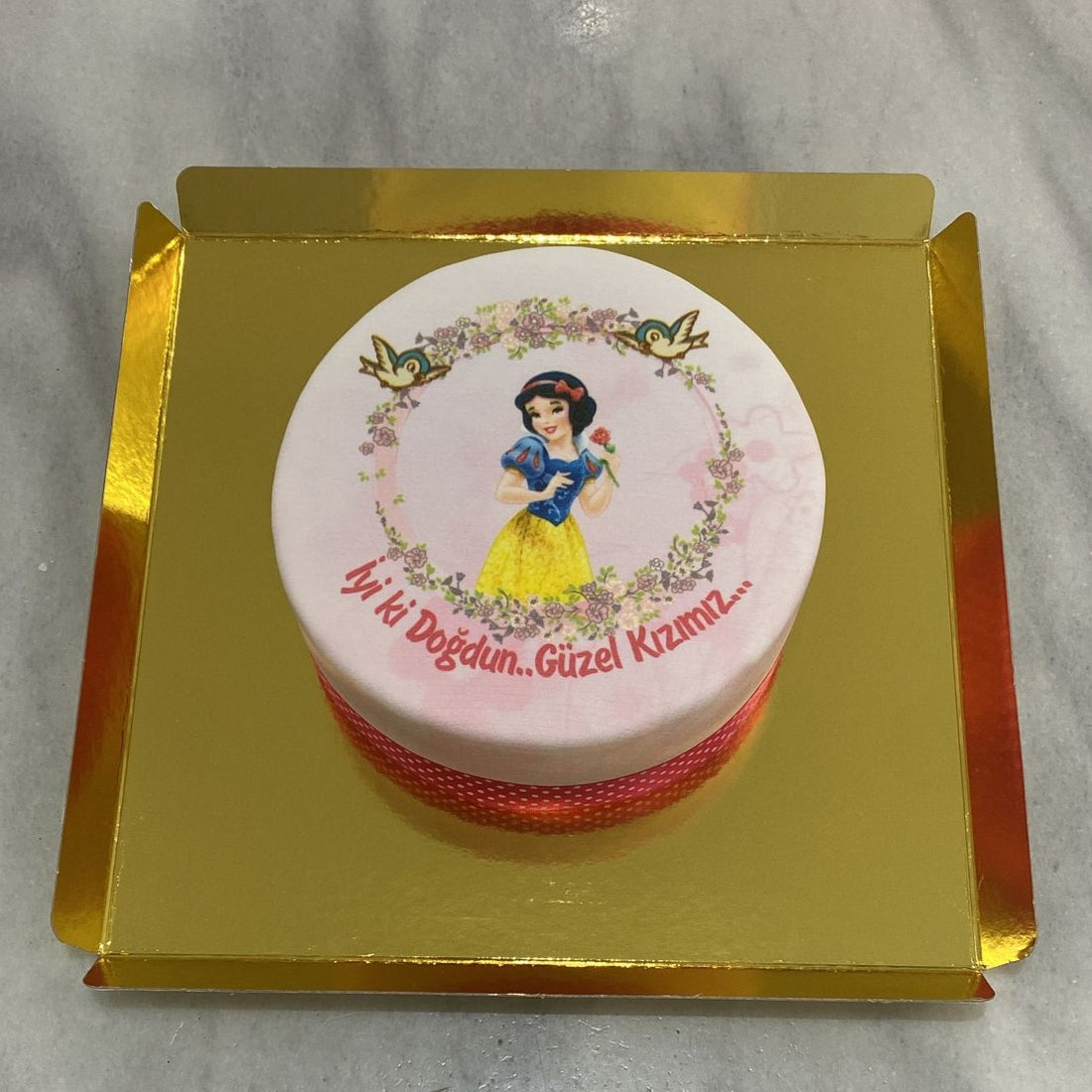 Pamuk Prenses Pastası