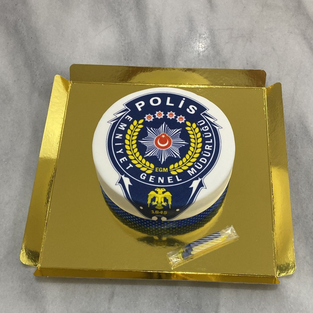 Polis Rozet Pastası