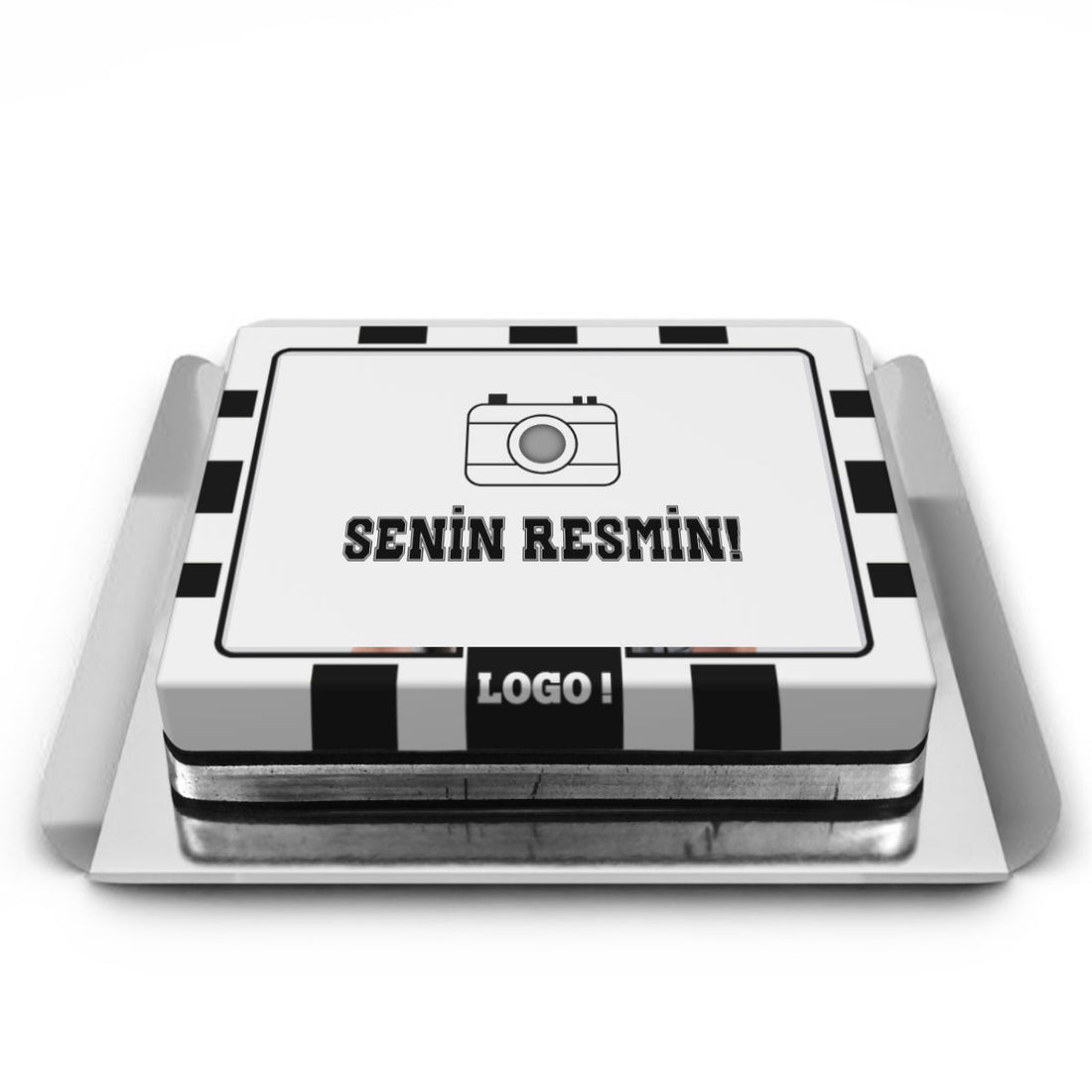 Siyah Beyaz Resimli Pasta