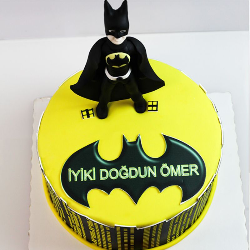 Batman Figürlü Pasta