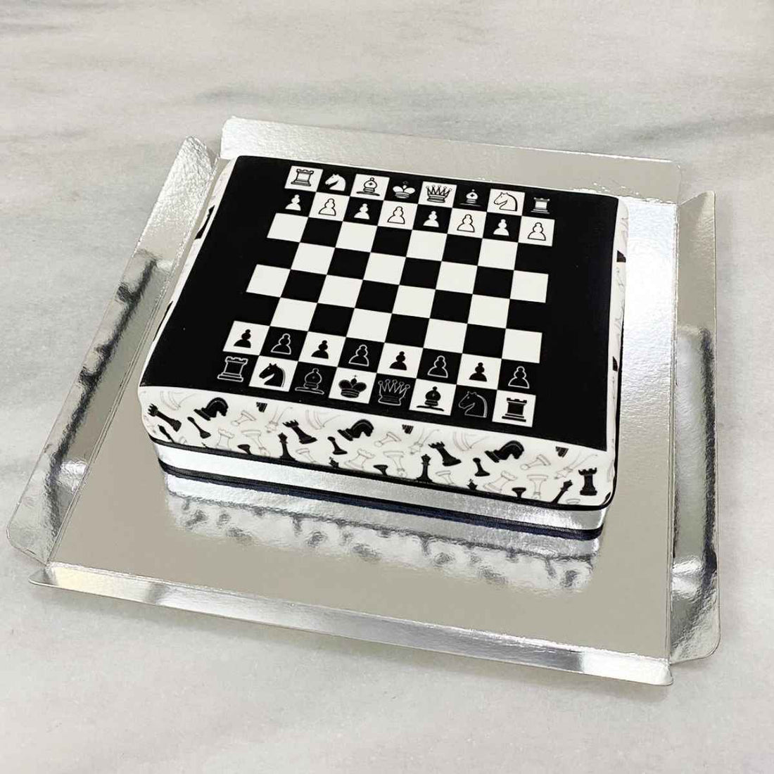 Satranç temalı pasta
