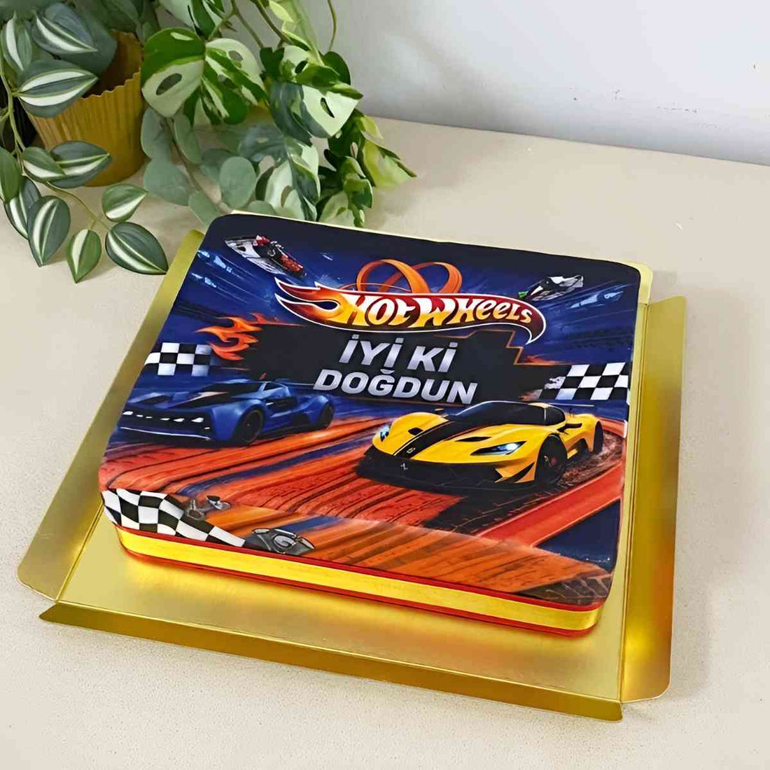 Hot Wheels Doğum Günü Pastası