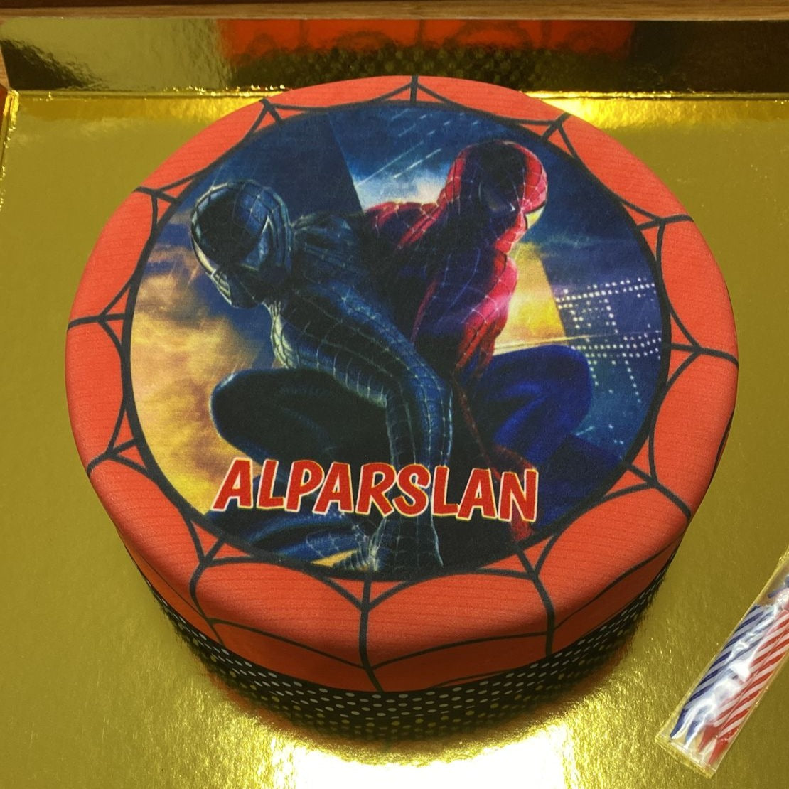 Spiderman Doğum Günü Pastası